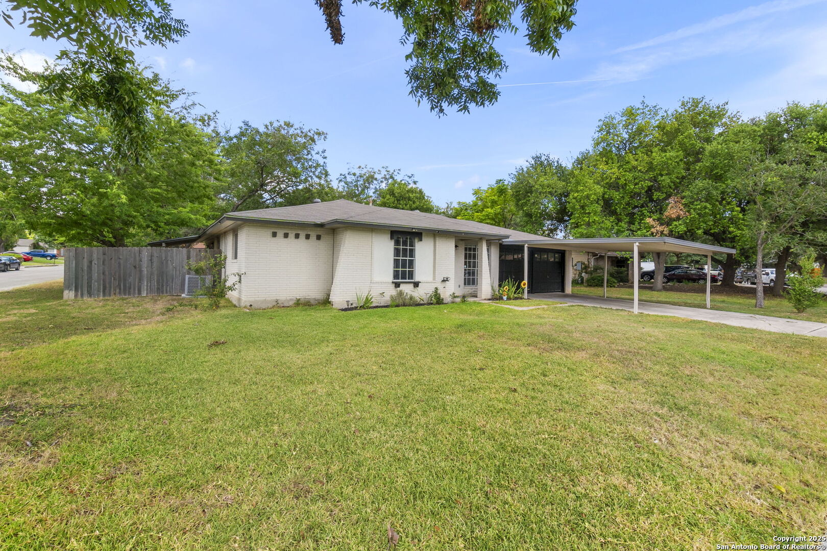 3703 Autumn Lane