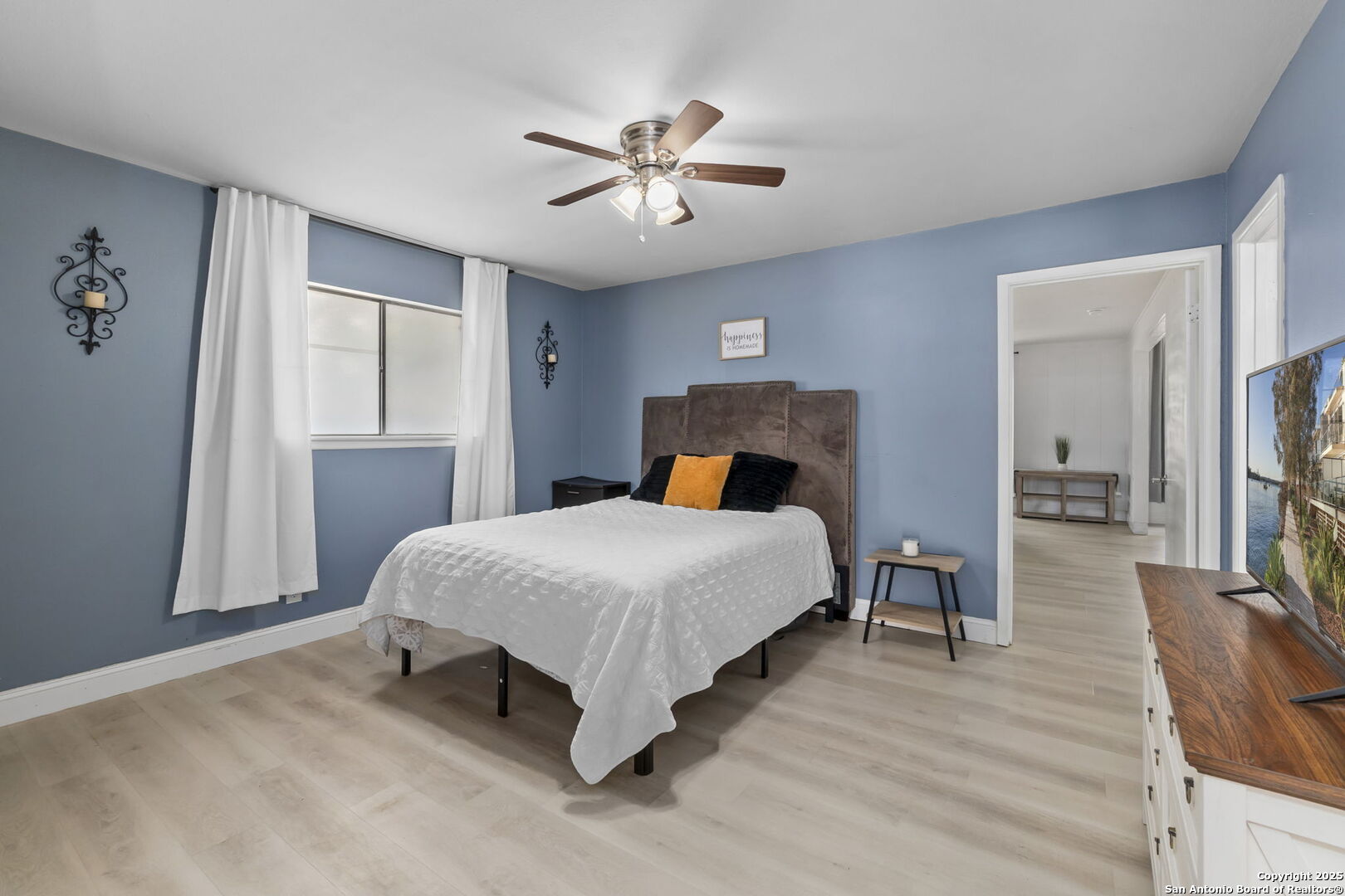 3703 Autumn Lane