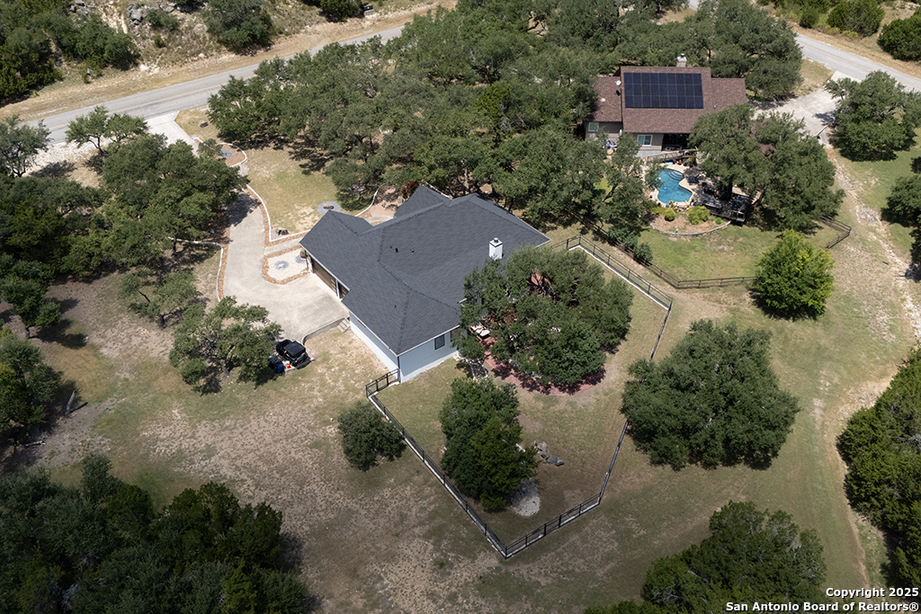 2437 River Way