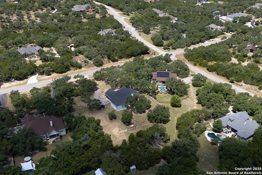 2437 River Way