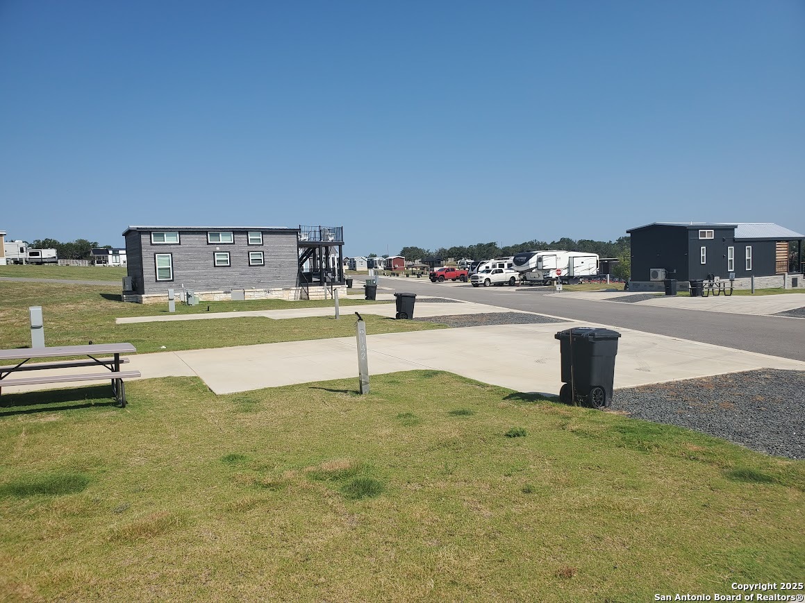 5386 Ranch Road 1376 #142