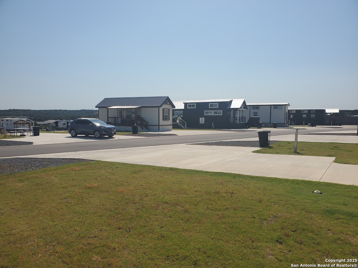 5386 Ranch Road 1376 #142