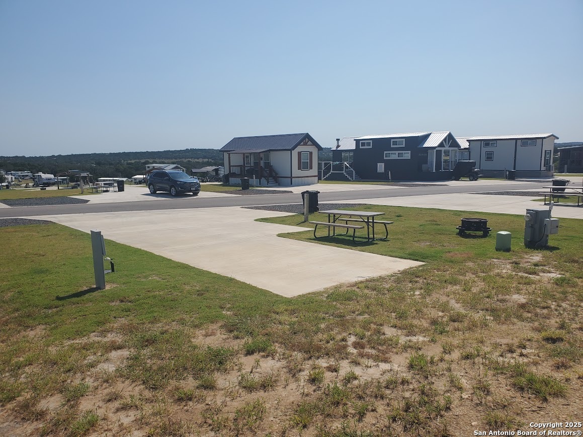 5386 Ranch Road 1376 #142