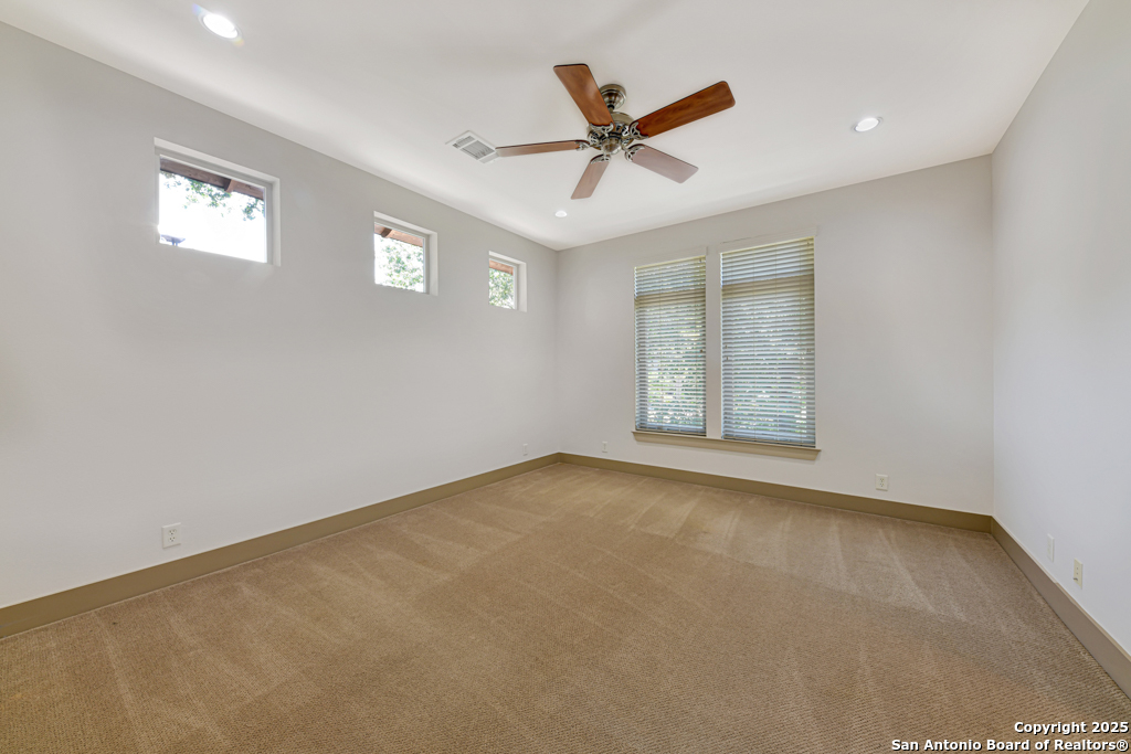 211 Inslee Ave