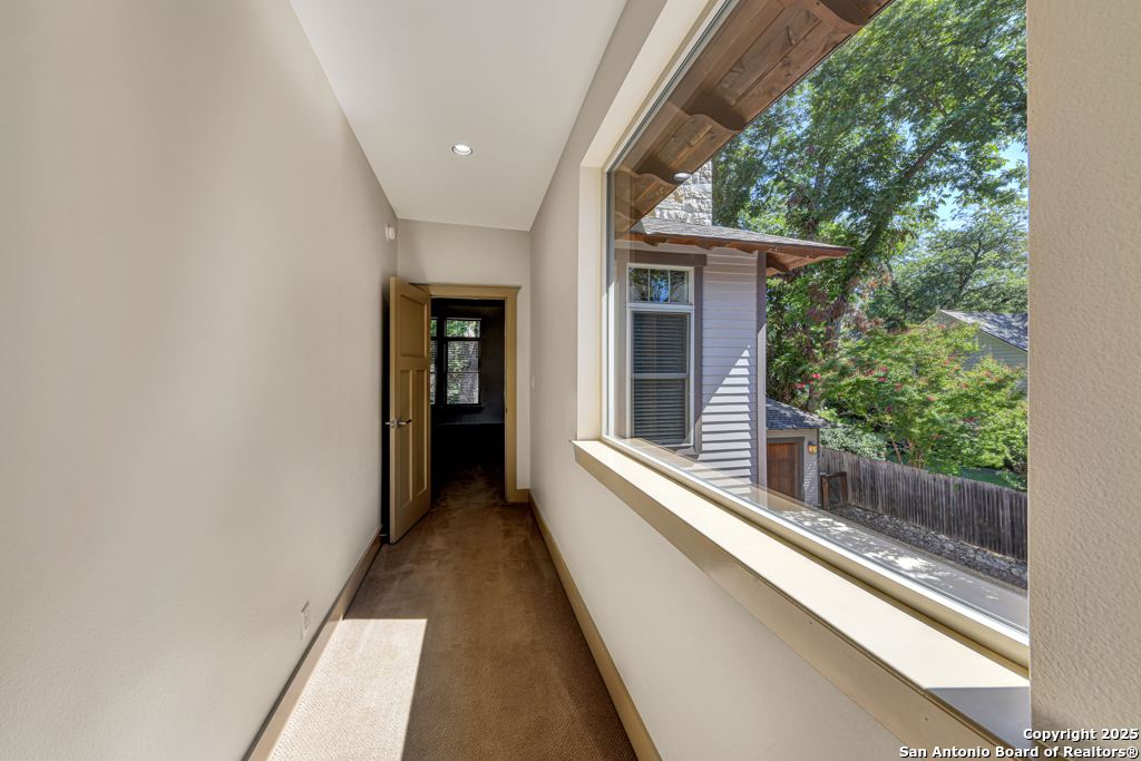 211 Inslee Ave