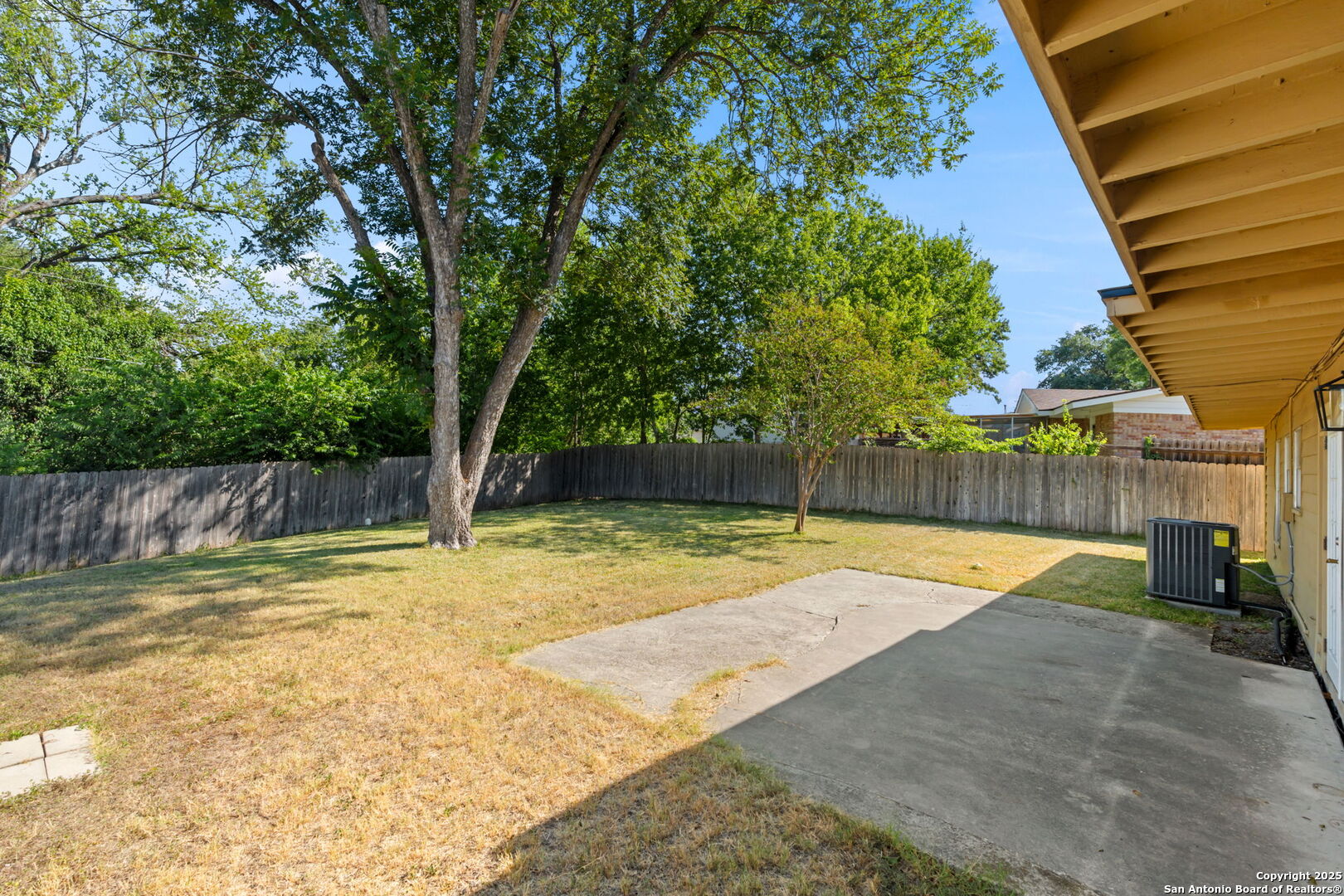 5315 Arrowhead Dr