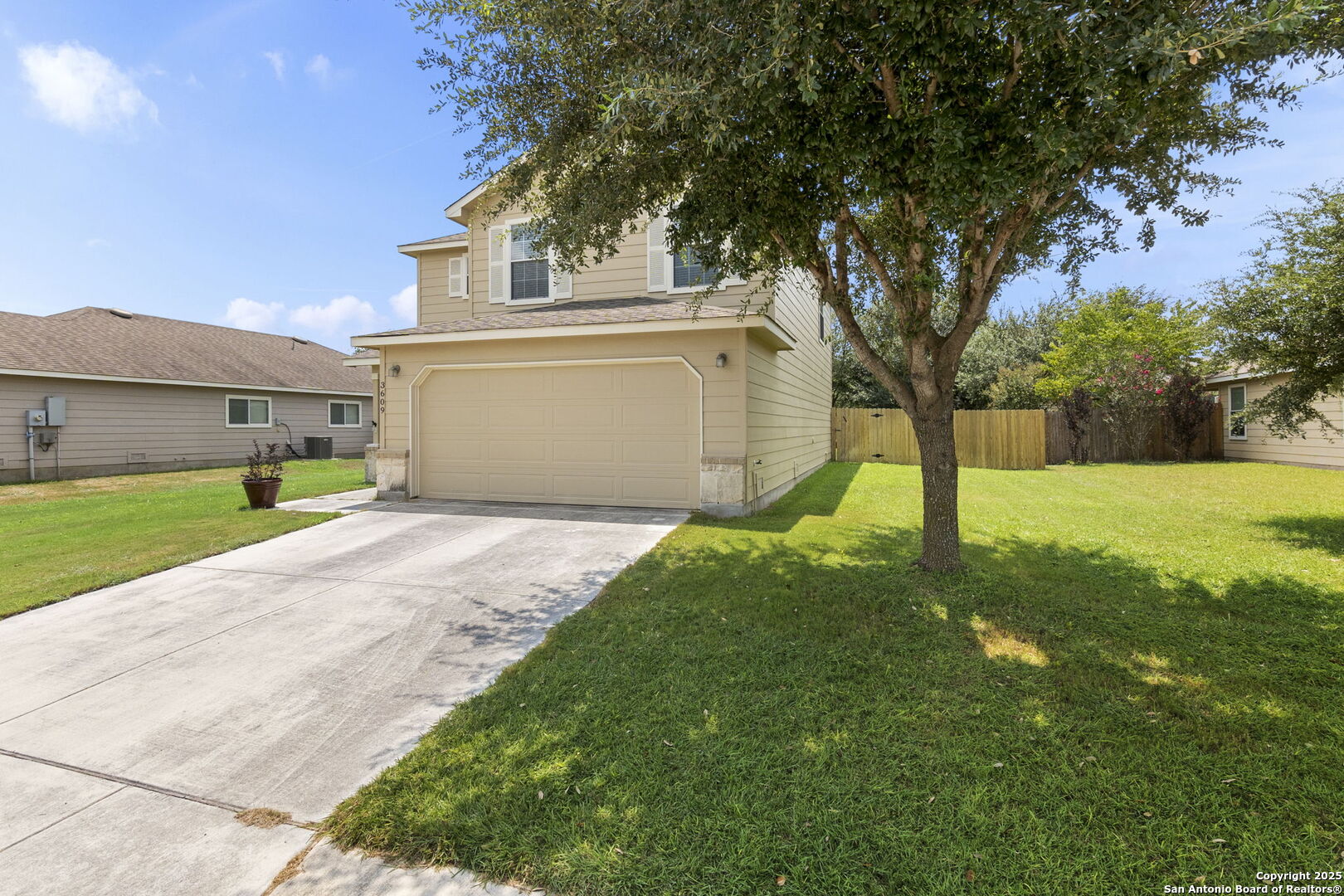 3609 Lazy Diamond
