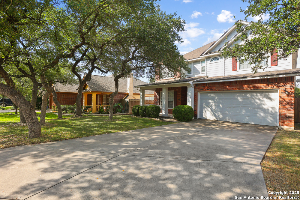 23623 Persian Hollow