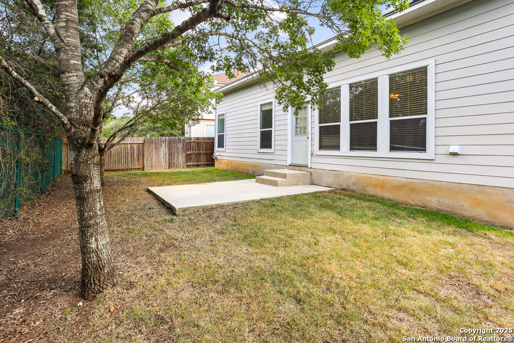 23623 Persian Hollow