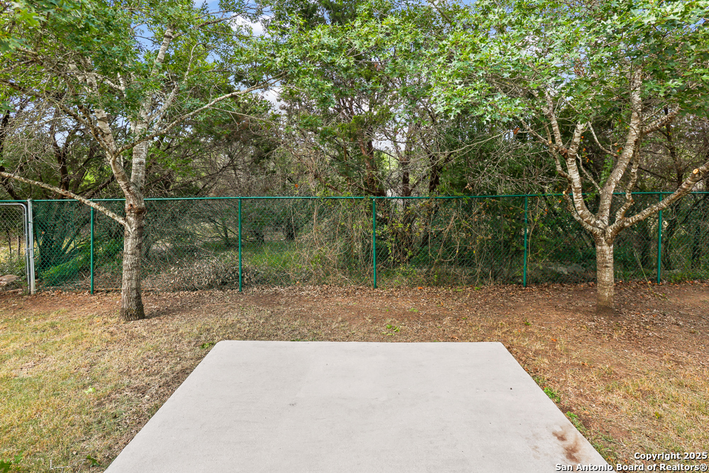 23623 Persian Hollow