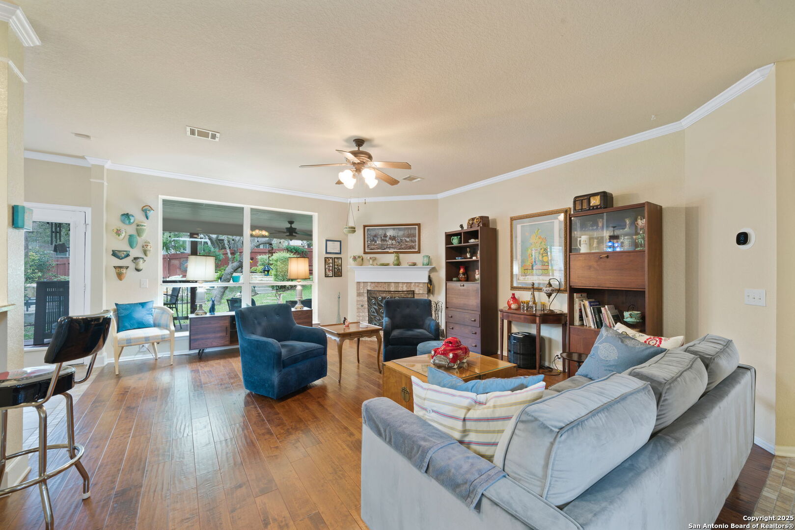 1815 Lookout Forest