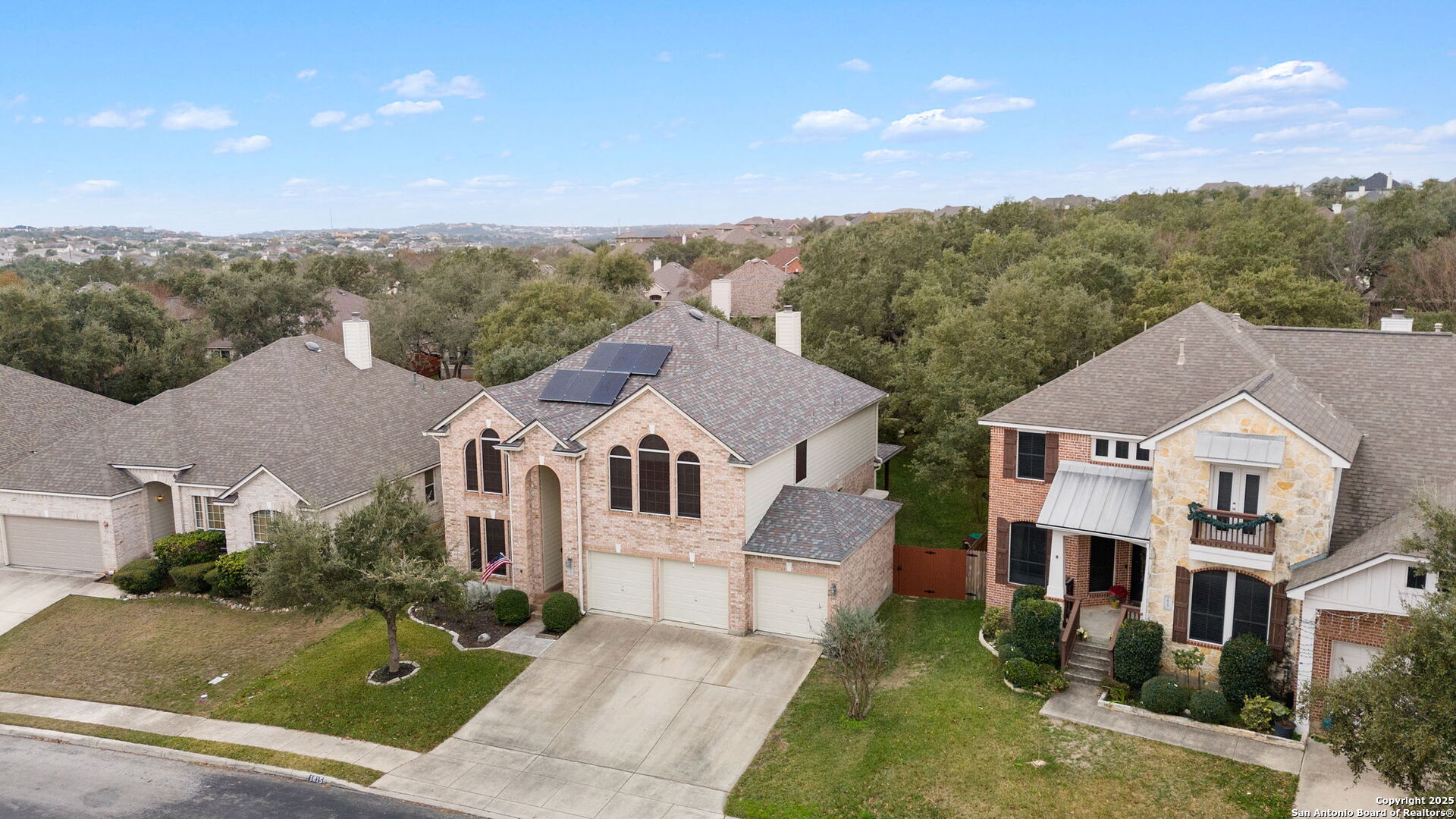 1815 Lookout Forest