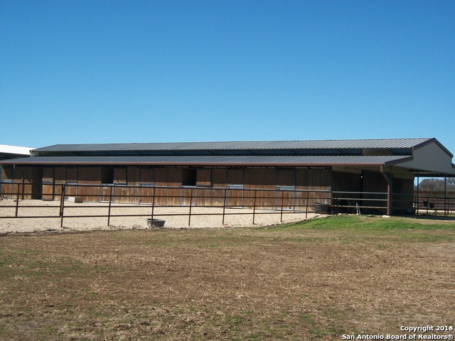 11217 FM 470