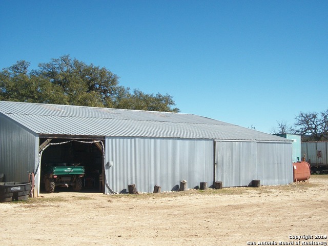 11217 FM 470