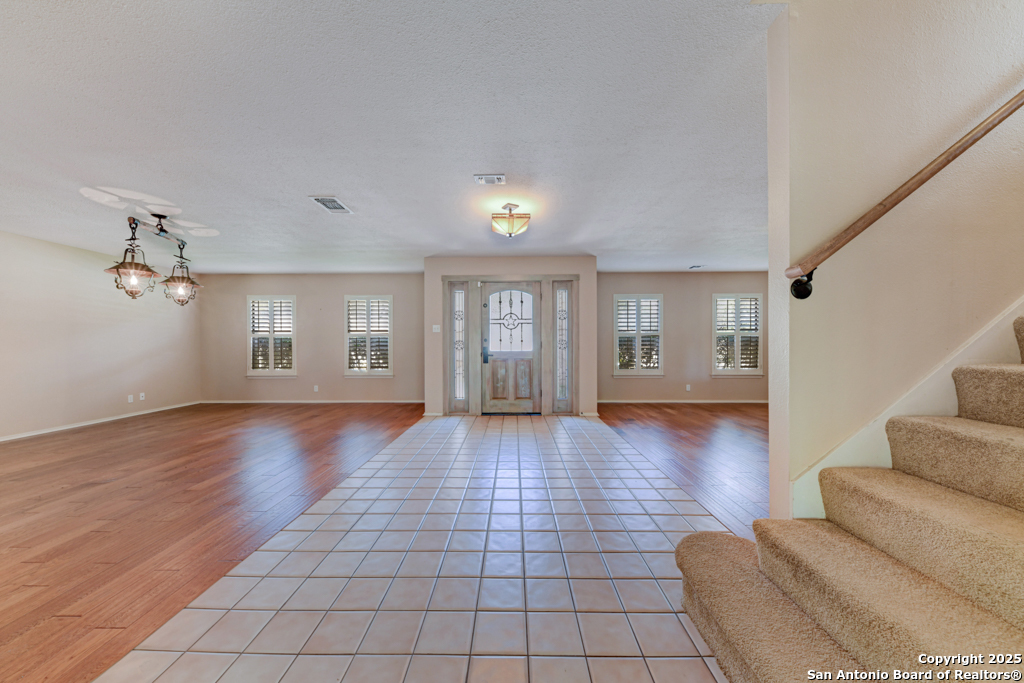2943 Kingsford