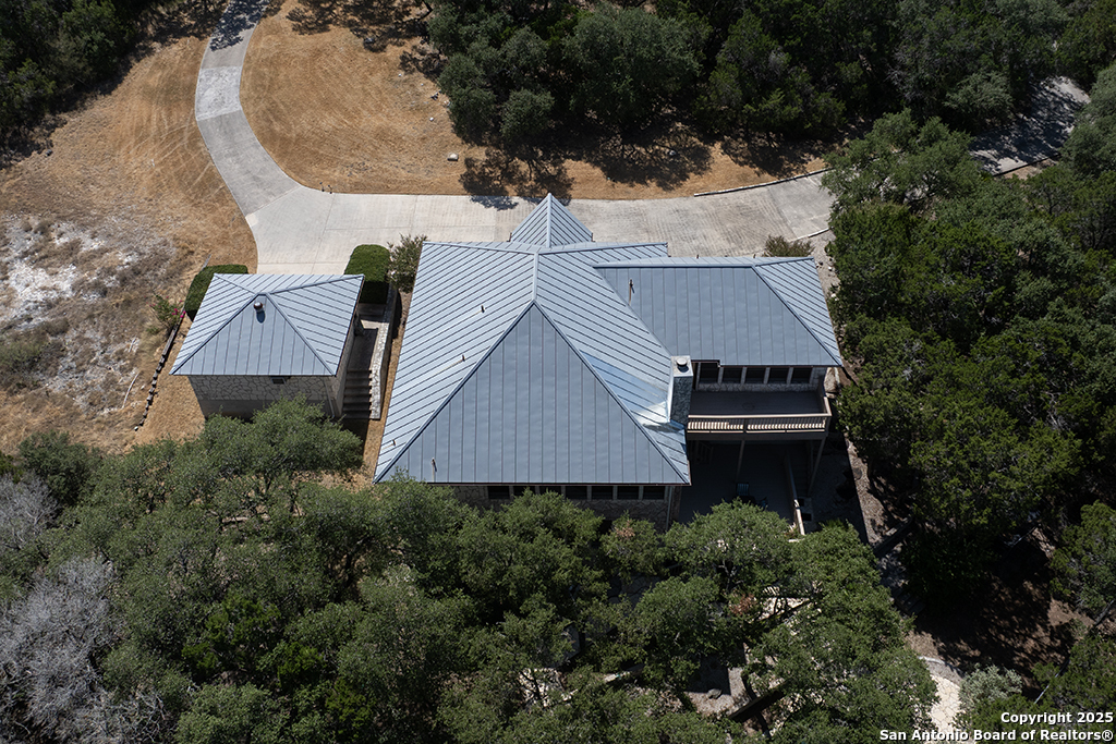 2943 Kingsford