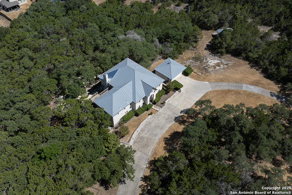 2943 Kingsford