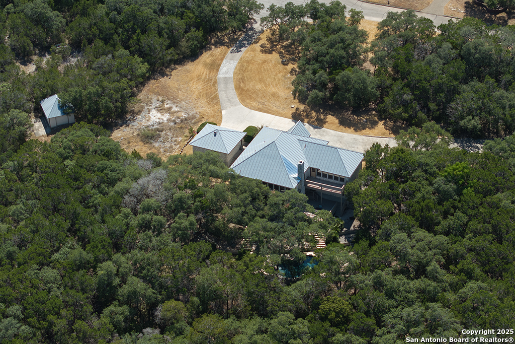 2943 Kingsford
