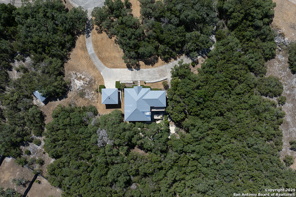 2943 Kingsford