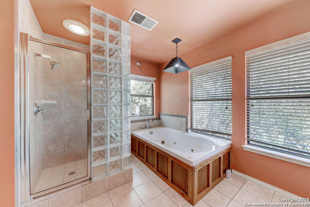 2943 Kingsford