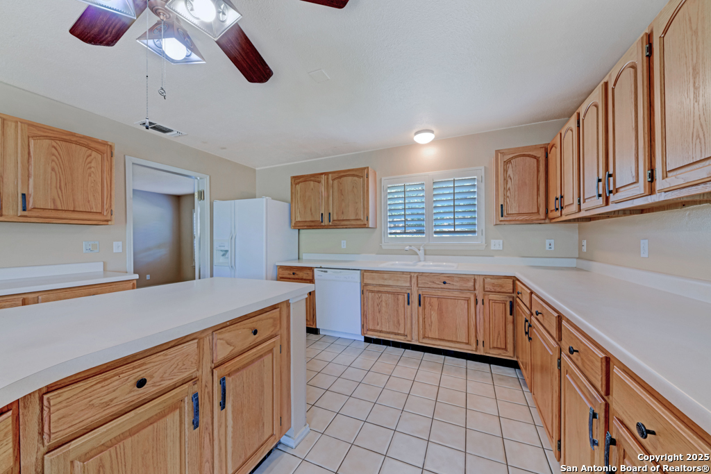 2943 Kingsford