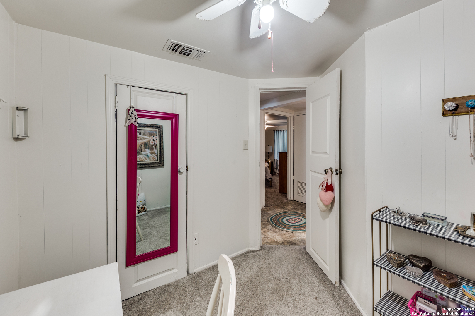 6950 Lark Haven