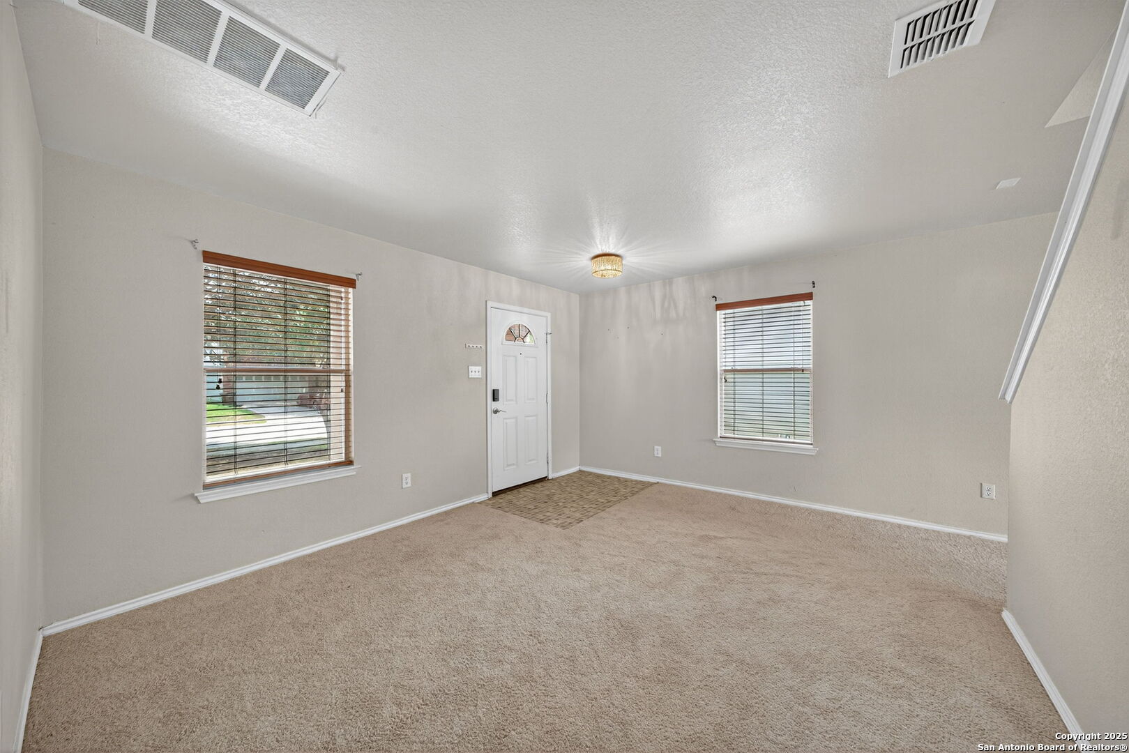 10112 villa del lago