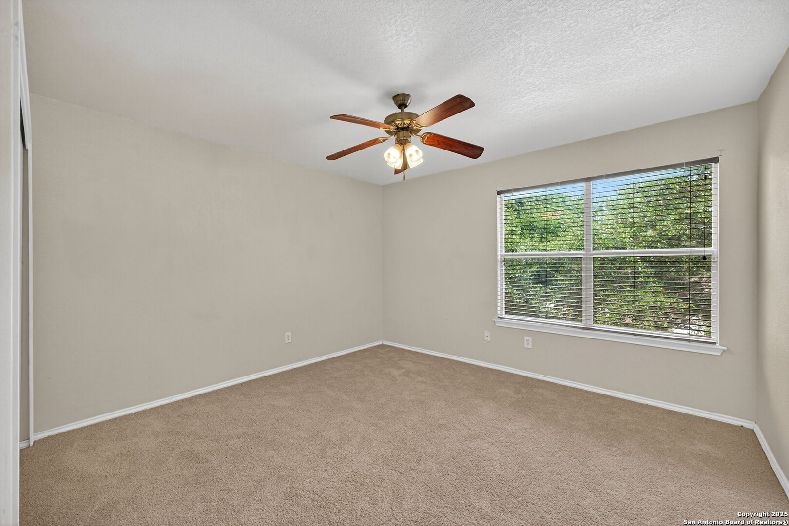 10112 villa del lago