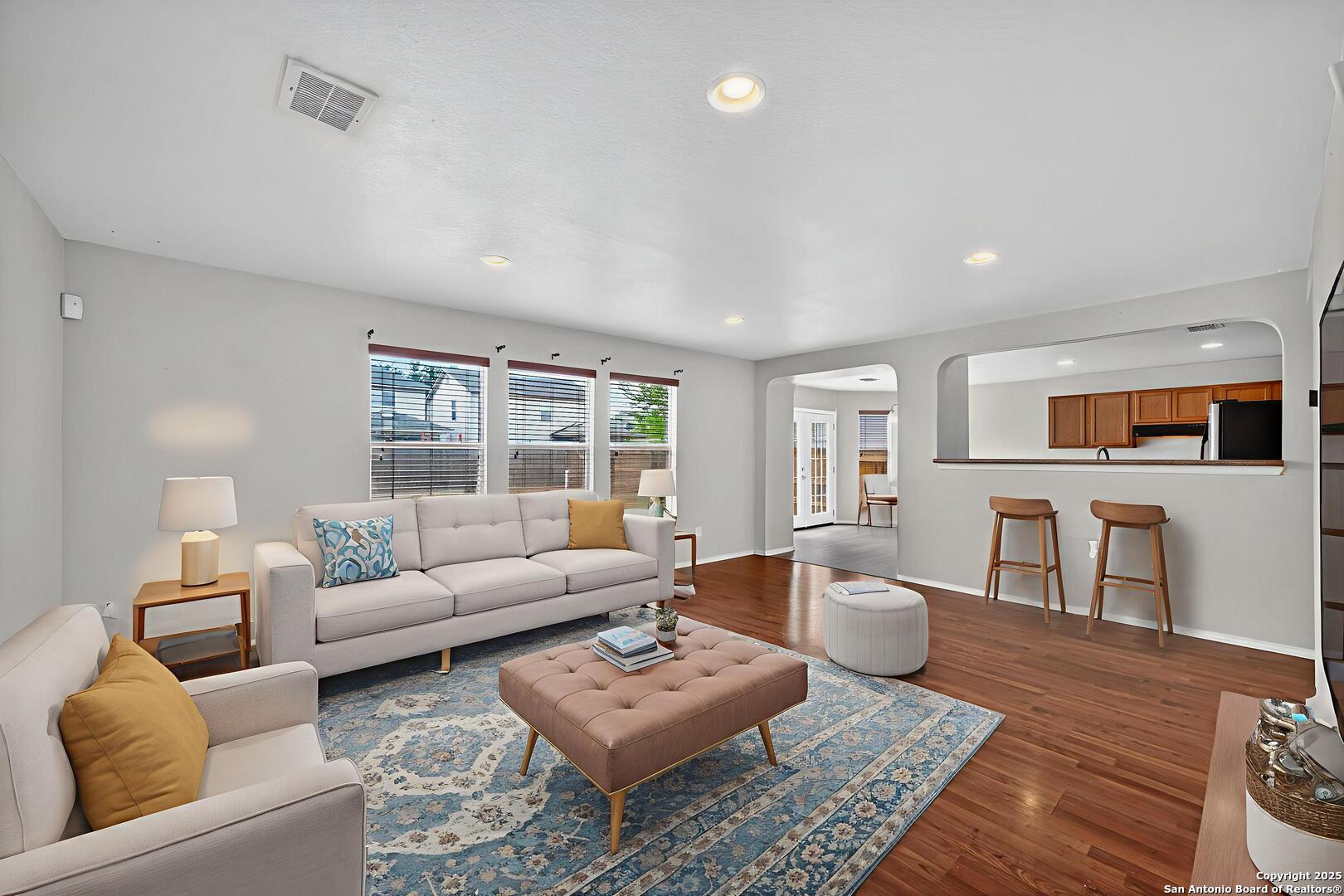 10112 villa del lago