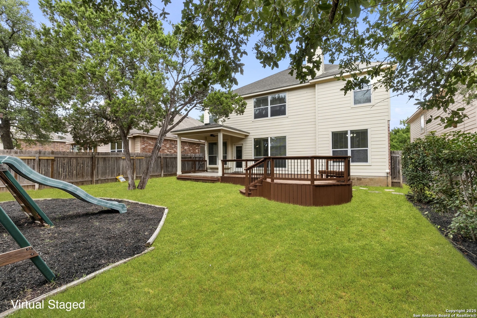26415 Walden Oak