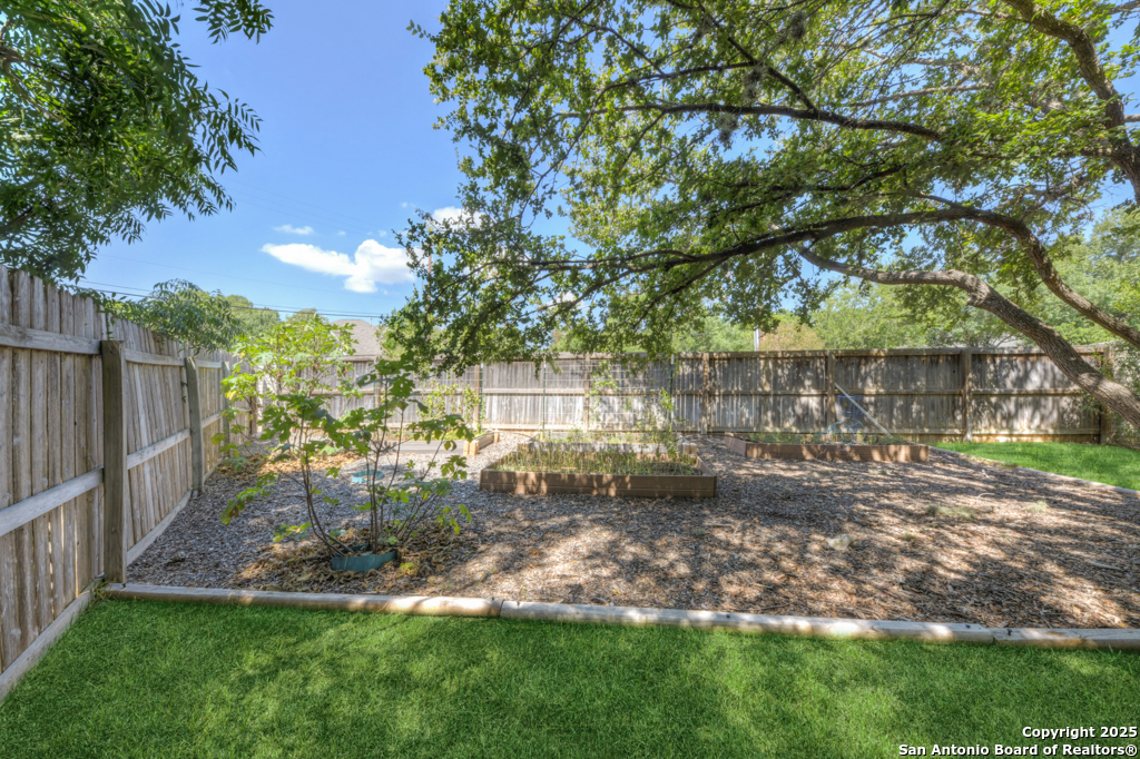 12707 Happy Cedar