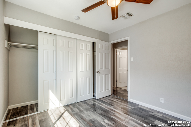 2610 LAKEBRIAR ST