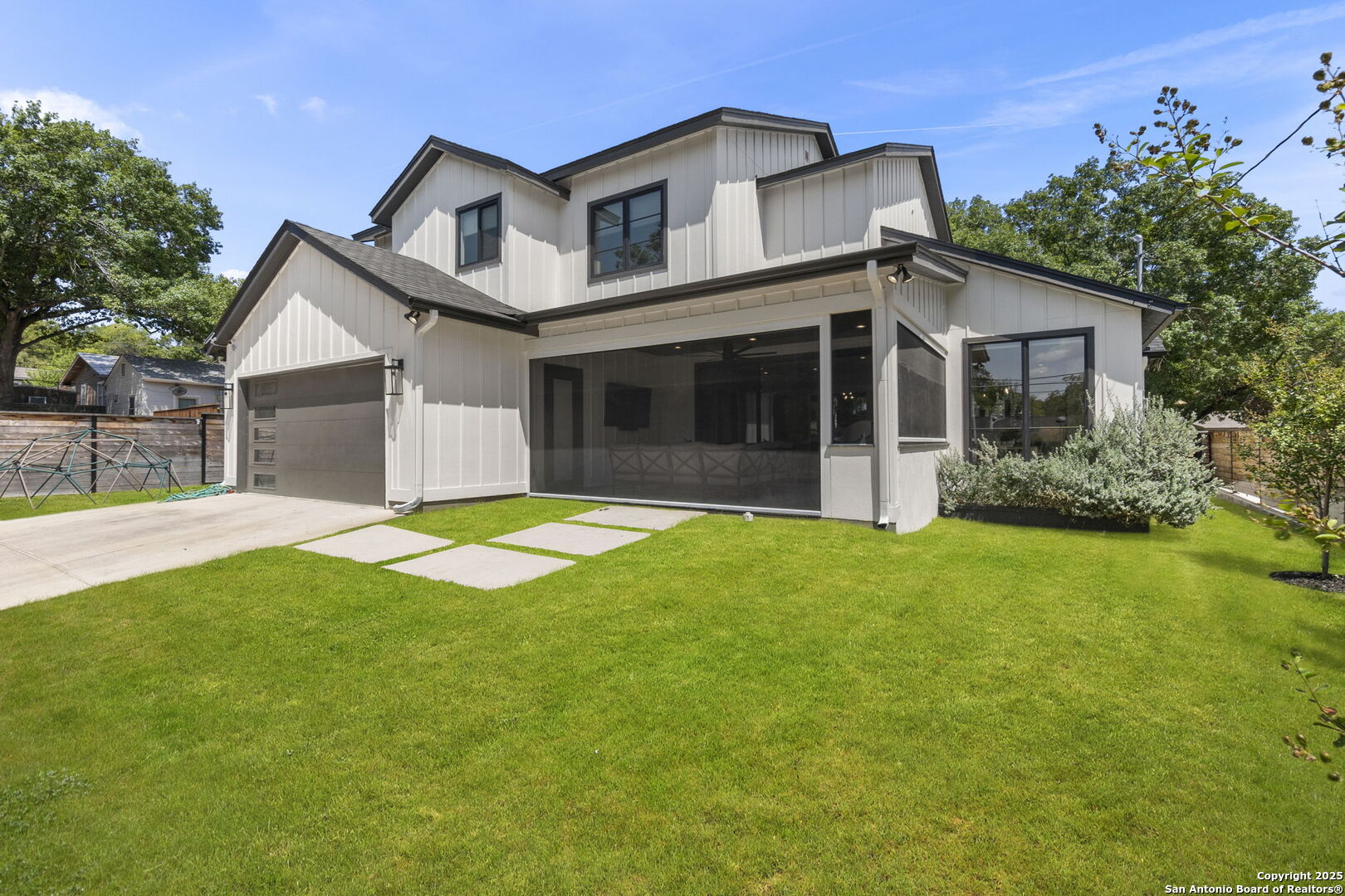 260 Retama