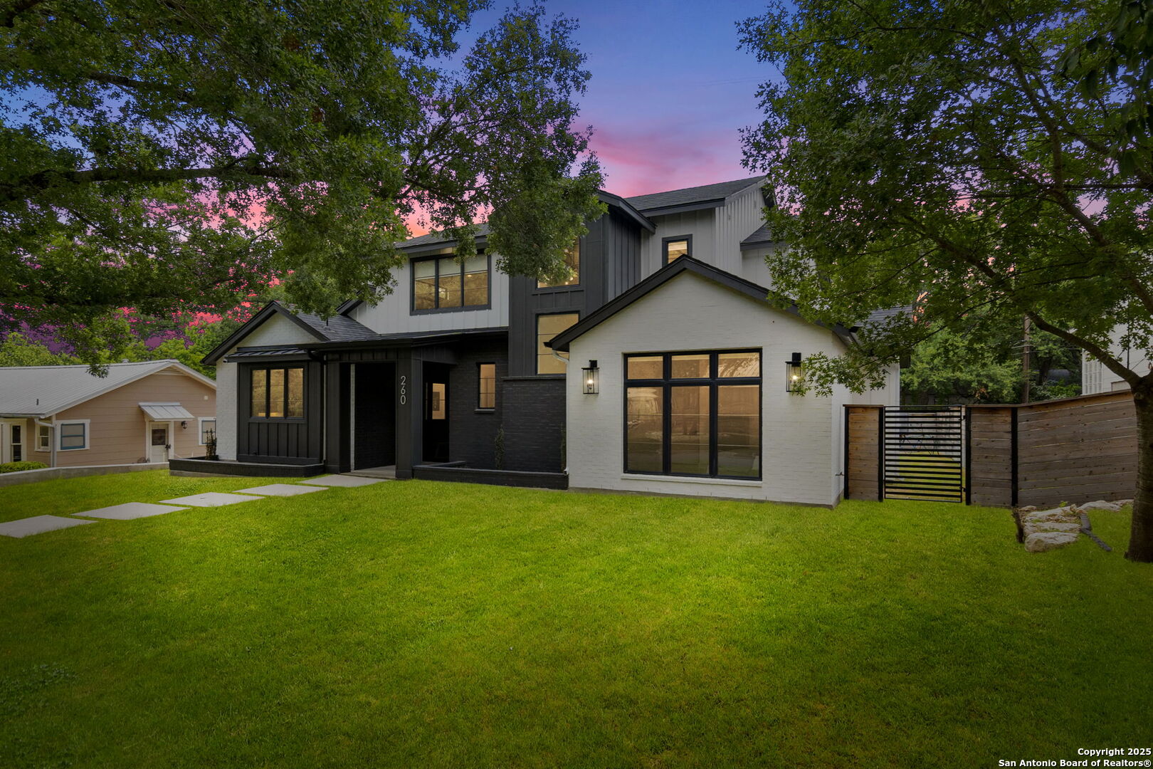 260 Retama