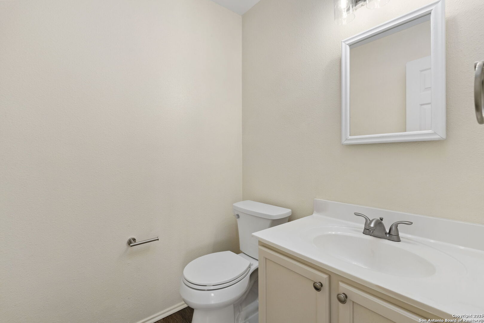 10207 Southcreek