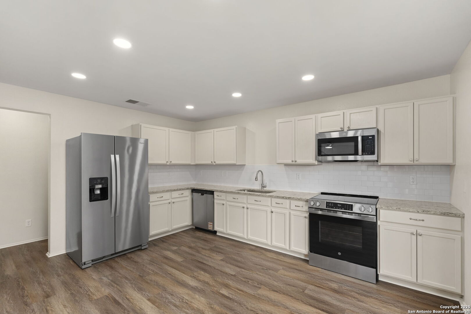 10207 Southcreek