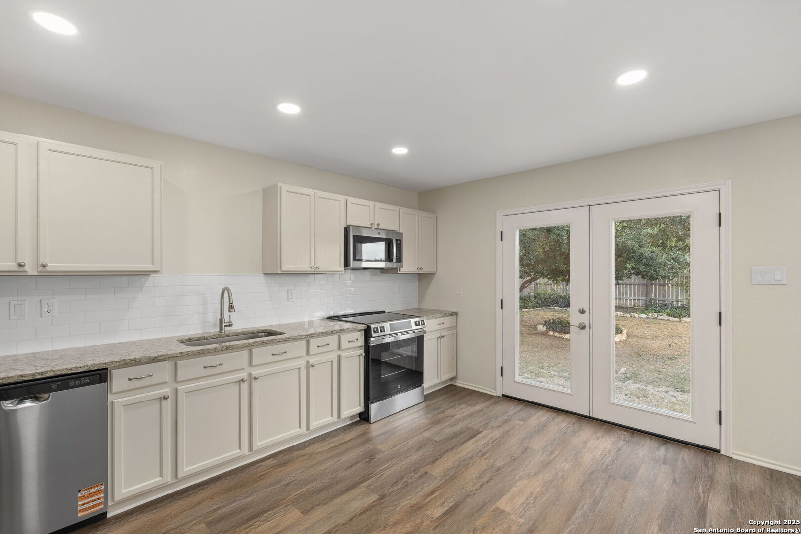 10207 Southcreek