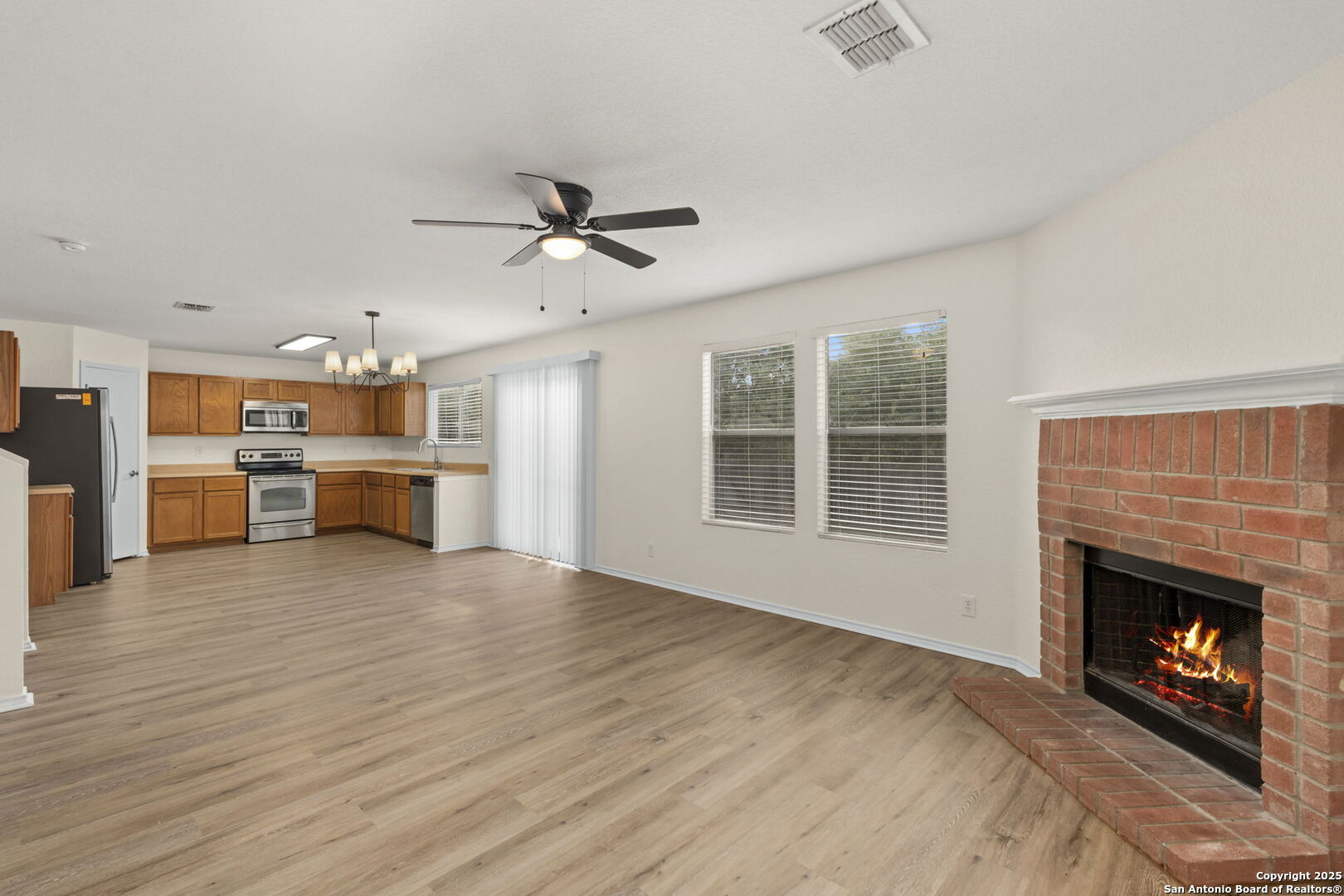 5903 BRONCO WAY
