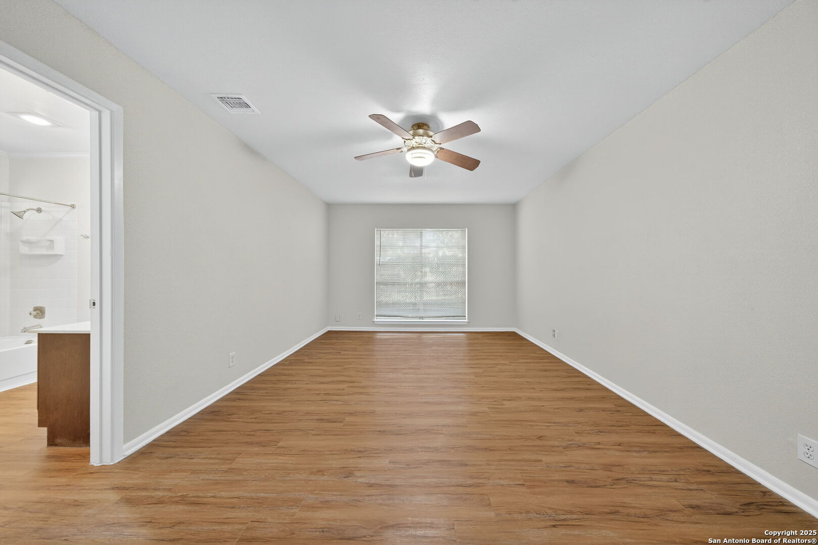 10330 Old Farm