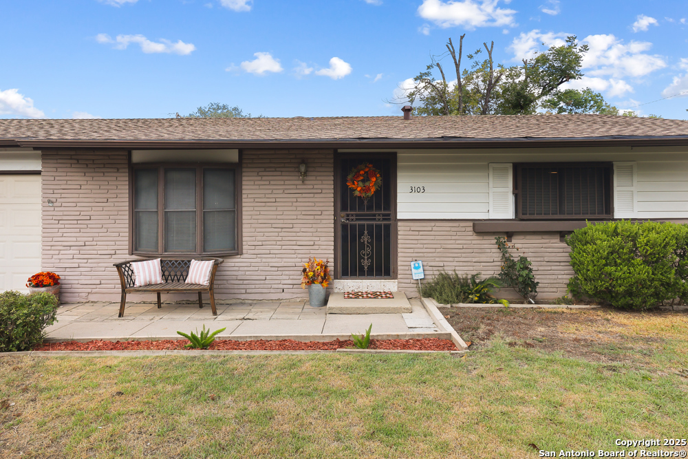 3103 Sage Hill St