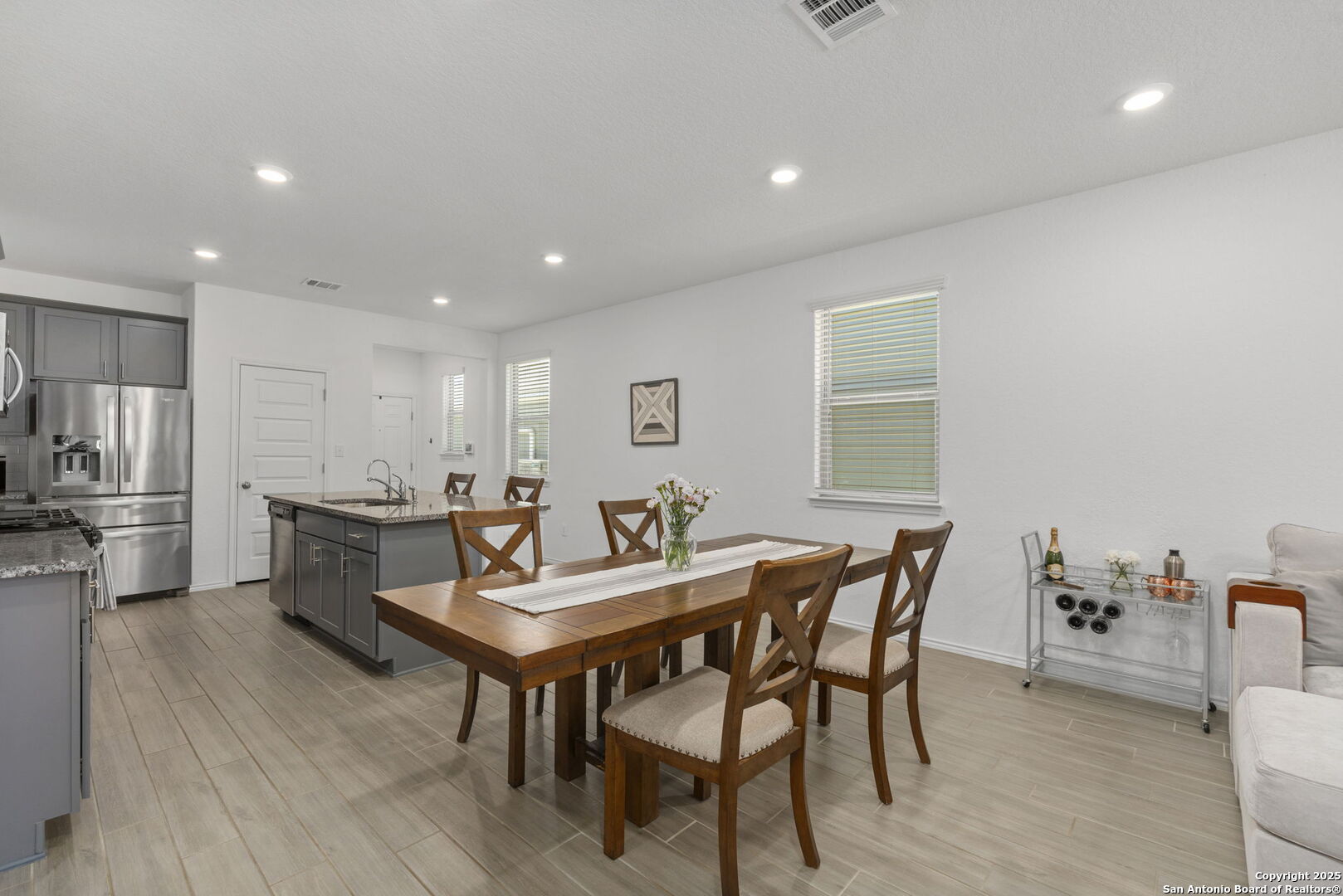 223 Kinsley