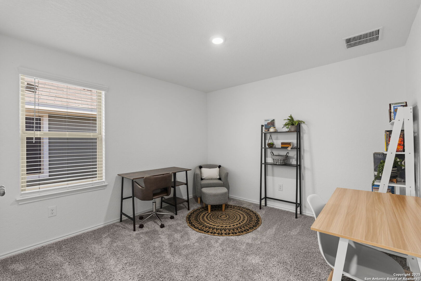 223 Kinsley