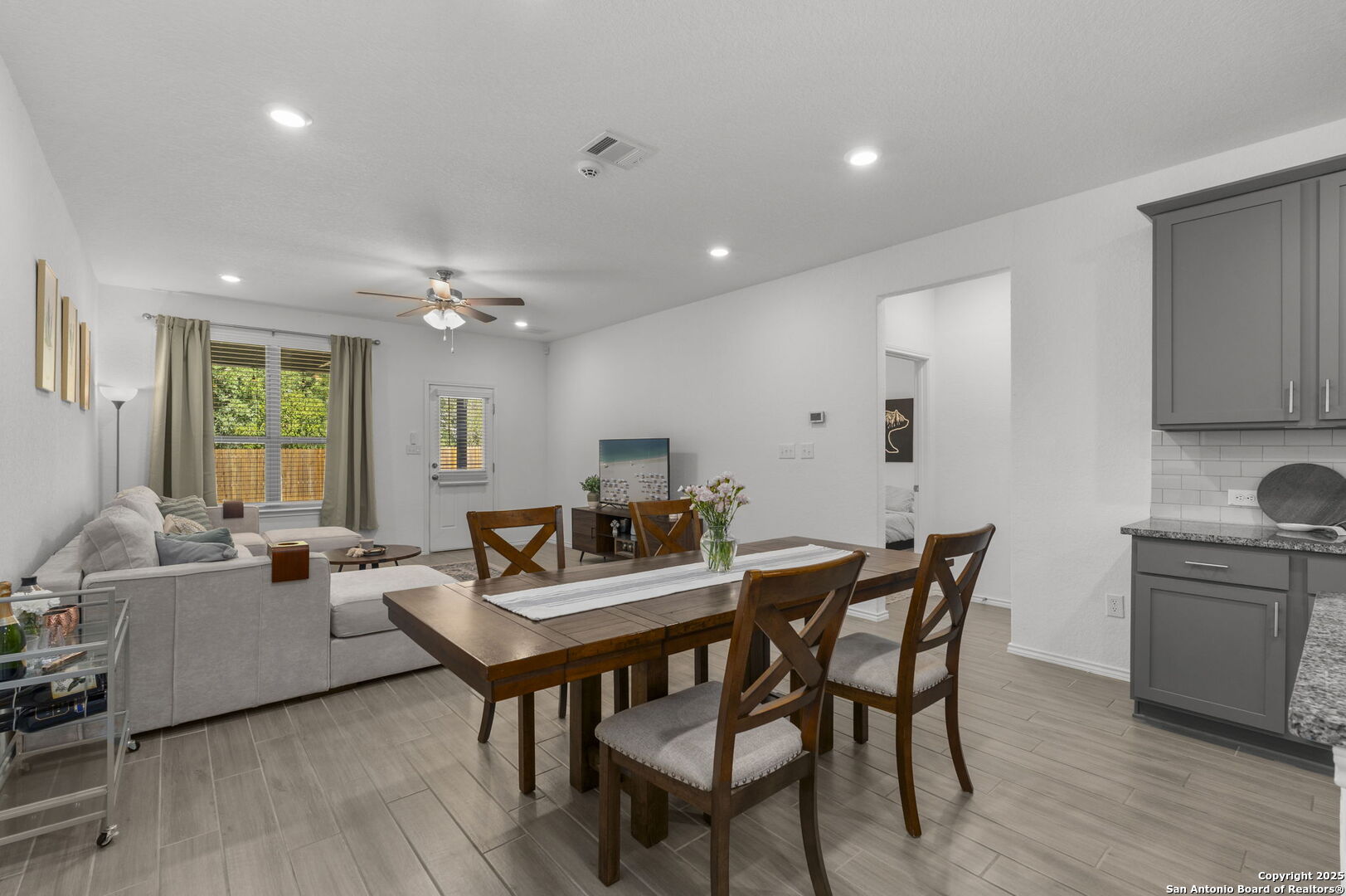 223 Kinsley
