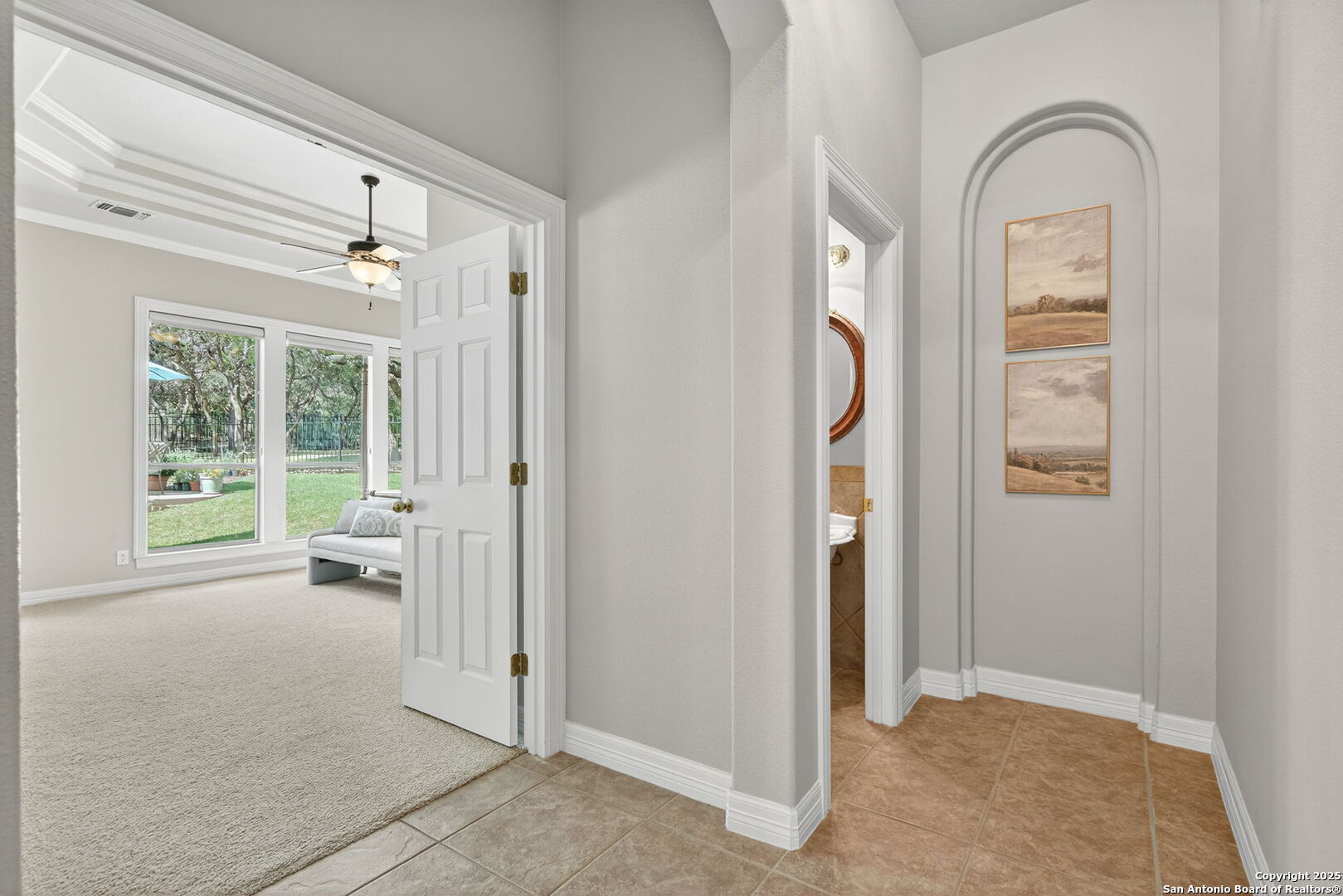 8355 Reunion Oak