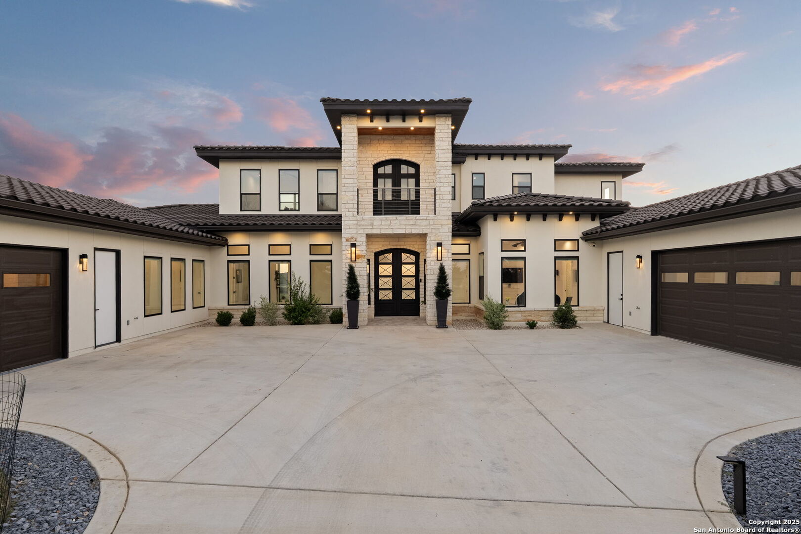 1178 Mystic Pkwy