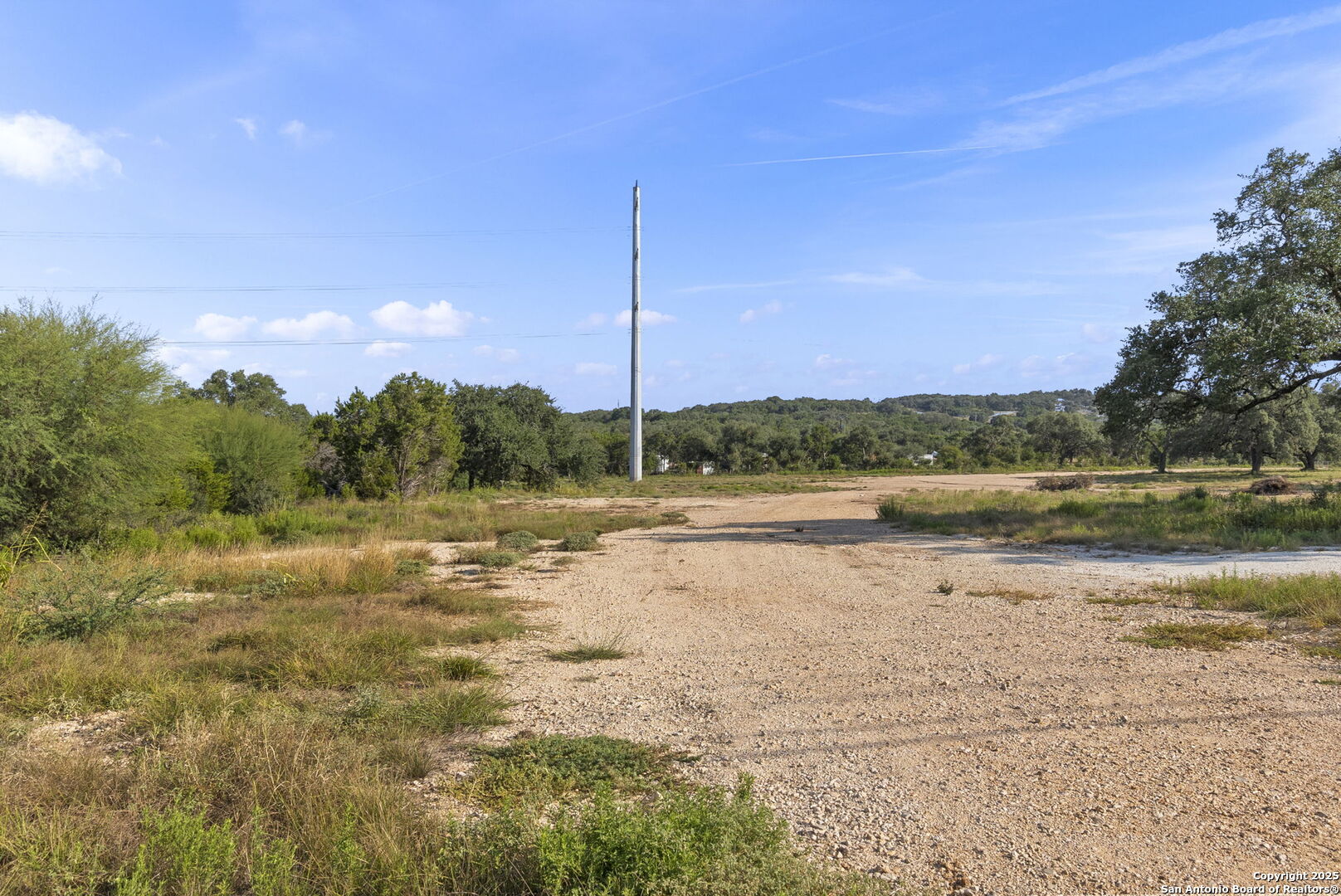 154 Lone Oak