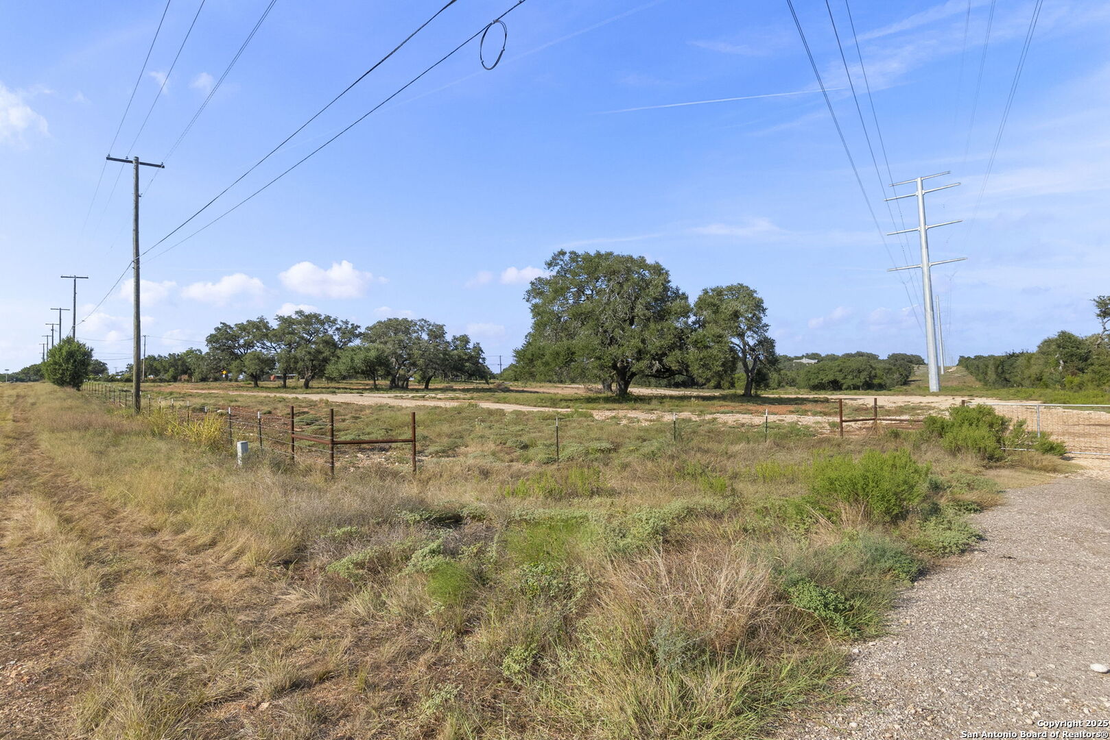 154 Lone Oak