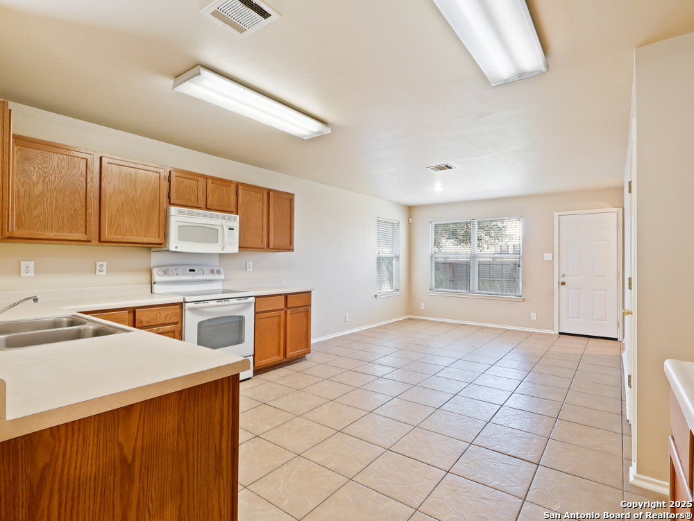9014 Spiral Woods