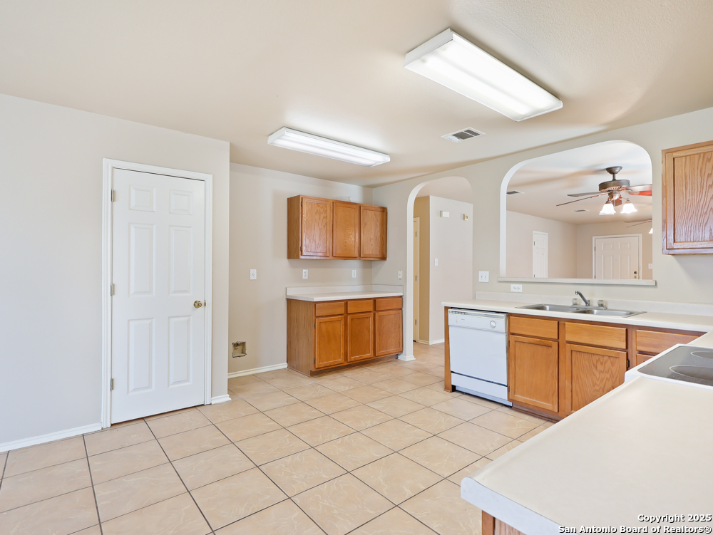 9014 Spiral Woods