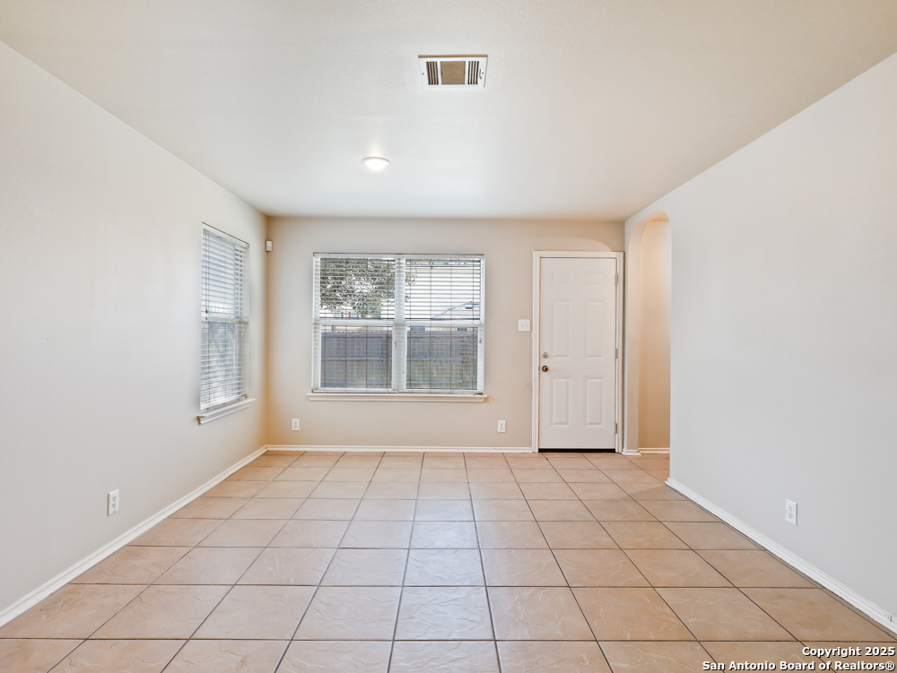 9014 Spiral Woods